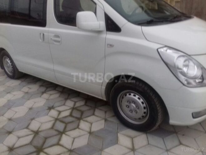 Hyundai H-1 2009, 135,000 km - 2.5 l - Bakı