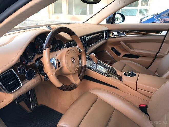 Porsche Panamera Turbo 2010, 82,000 km - 4.8 л - Bakı