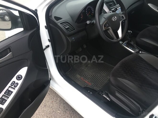 Hyundai Accent 2014, 30,000 km - 1.4 l - Bakı