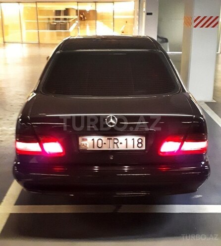 Mercedes E 280 1999, 197,239 km - 2.8 l - Bakı