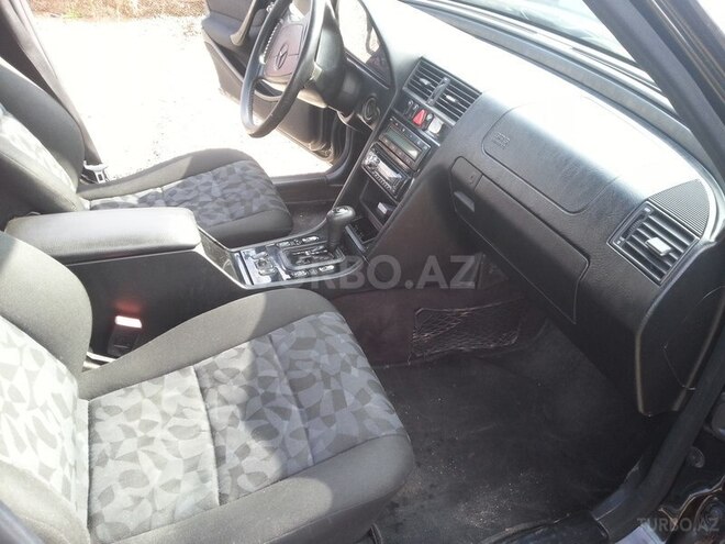 Mercedes C 200 1998, 332,234 km - 2.0 л - Xırdalan