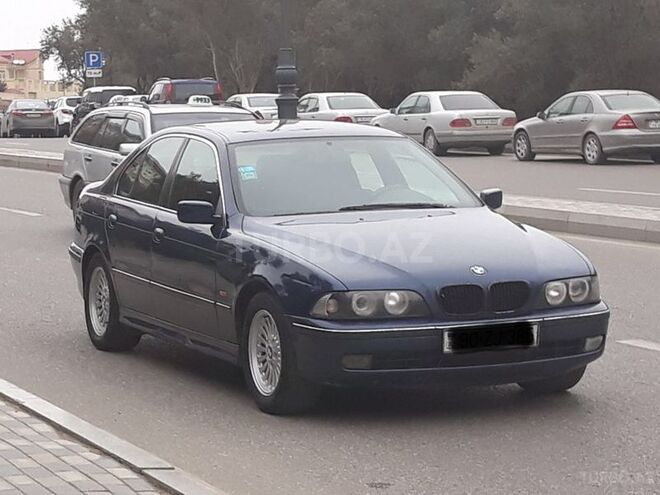 BMW 523 1998, 324,560 km - 2.5 l - Bakı