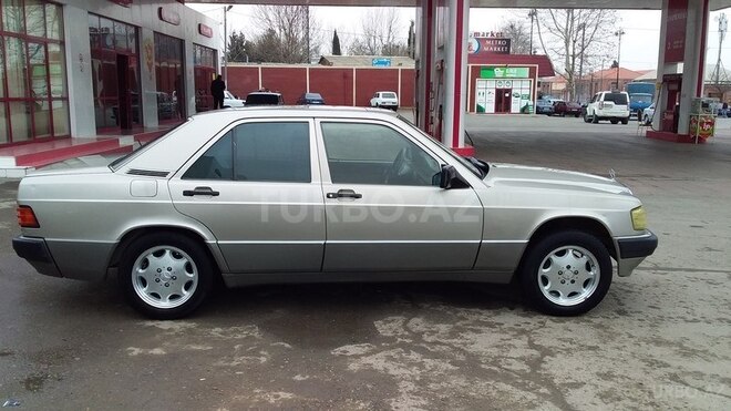 Mercedes 190 1991, 350,000 km - 2.0 l - Gəncə