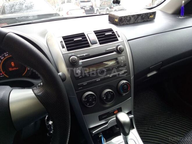 Toyota Corolla 2013, 151,000 km - 1.6 l - Bakı