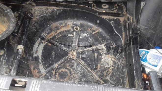 Mercedes 190 1991, 225,030 km - 2.0 л - Bakı