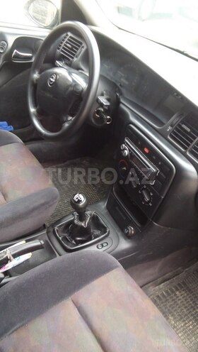 Opel Vectra 1999, 485,058 km - 1.6 l - Bakı
