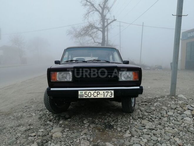 LADA (VAZ) 2107 2006, 367,000 km - 1.6 l - Qusar