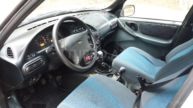 Chevrolet Niva 2006, 156,300 km - 1.7 l - Bakı