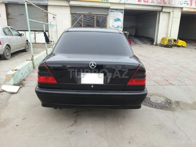 Mercedes C 200 1998, 325,215 km - 2.0 л - Bakı