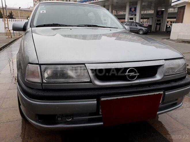 Opel Vectra 1992, 35,800 km - 1.8 л - Bakı