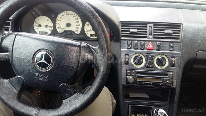 Mercedes C 240 1997, 260,000 km - 2.4 l - Bakı