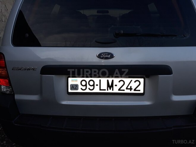 Ford Escape 2005, 154,233 km - 0.3 l - Ağcabədi