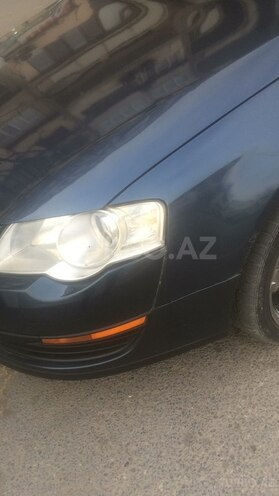 Volkswagen Passat 2006, 211,000 km - 2.0 l - Bakı