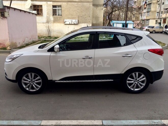 Hyundai ix35 2010, 126,314 km - 2.4 л - Sumqayıt