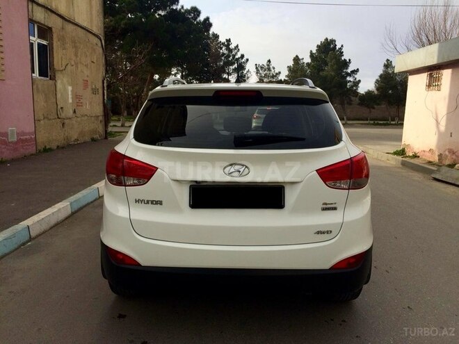 Hyundai ix35 2010, 126,314 km - 2.4 л - Sumqayıt