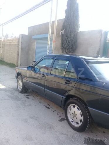 Mercedes 190 1991, 383,000 km - 2.3 l - Sumqayıt
