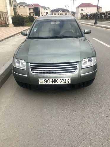 Volkswagen Passat 2001, 174,000 km - 1.8 l - Bakı
