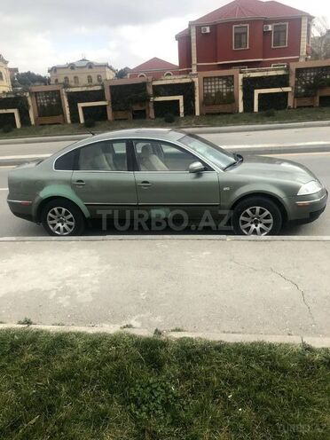 Volkswagen Passat 2001, 174,000 km - 1.8 l - Bakı