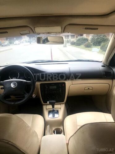 Volkswagen Passat 2001, 174,000 km - 1.8 l - Bakı