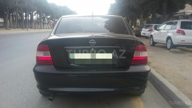 Opel Vectra 1996, 304,785 km - 1.8 л - Bakı