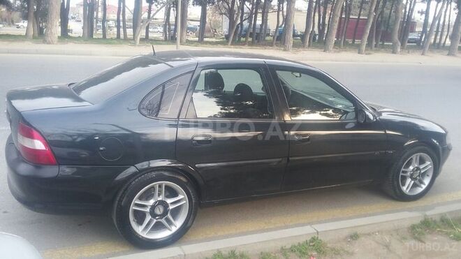 Opel Vectra 1996, 304,785 km - 1.8 л - Bakı