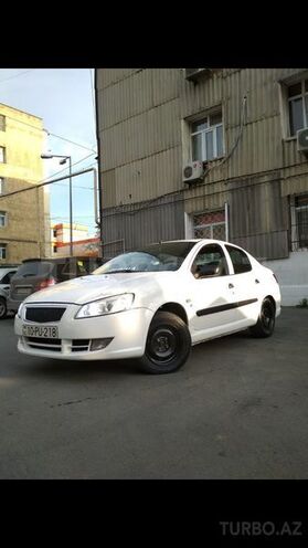 Iran Khodro Runna 2014, 220,000 km - 1.6 l - Bakı