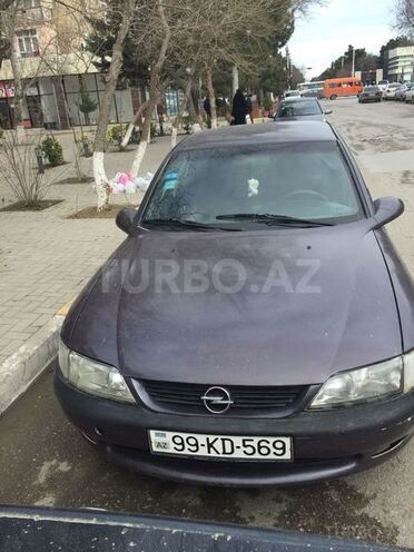 Opel Vectra 1996, 221,410 km - 1.6 л - Sumqayıt