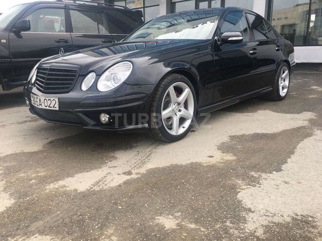 Mercedes E 350 2006, 205,000 km - 3.5 l - Bakı