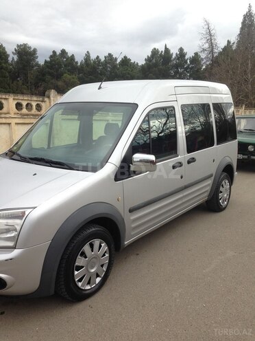 Ford Tourneo Connect 2010, 267,200 km - 1.8 l - Bakı