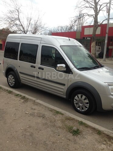 Ford Tourneo Connect 2010, 267,200 km - 1.8 l - Bakı