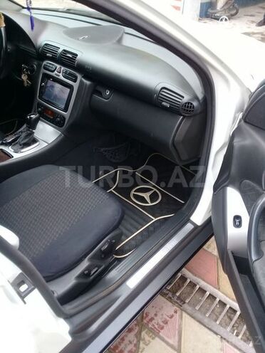Mercedes C 200 2003, 334,756 km - 2.0 l - Bakı