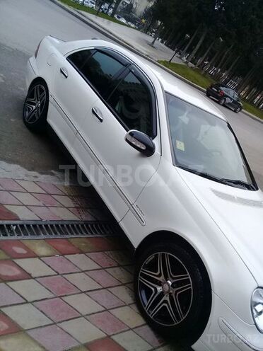 Mercedes C 200 2003, 334,756 km - 2.0 l - Bakı