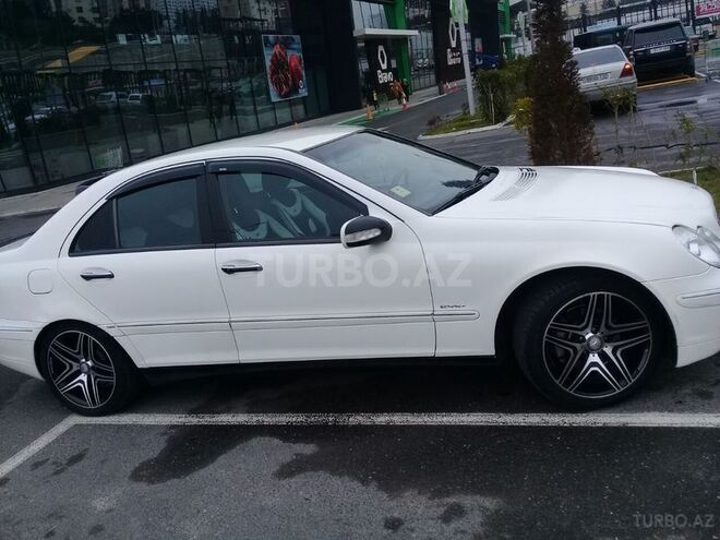 Mercedes C 200 2003, 334,756 km - 2.0 l - Bakı