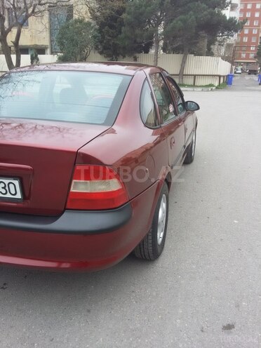 Opel Vectra 1996, 213,682 km - 1.8 l - Bakı