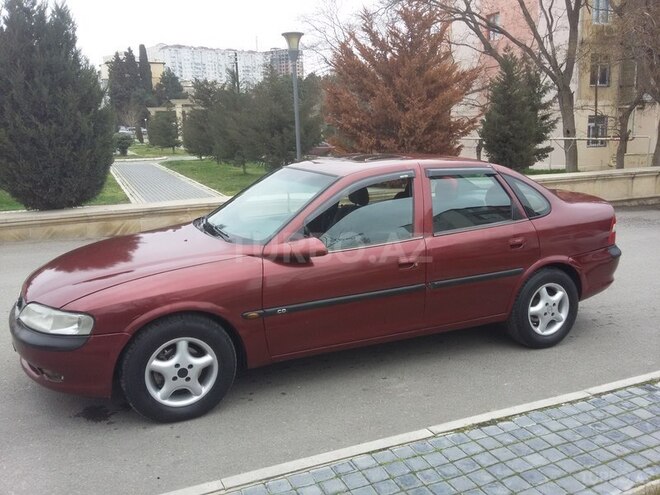 Opel Vectra 1996, 213,682 km - 1.8 l - Bakı