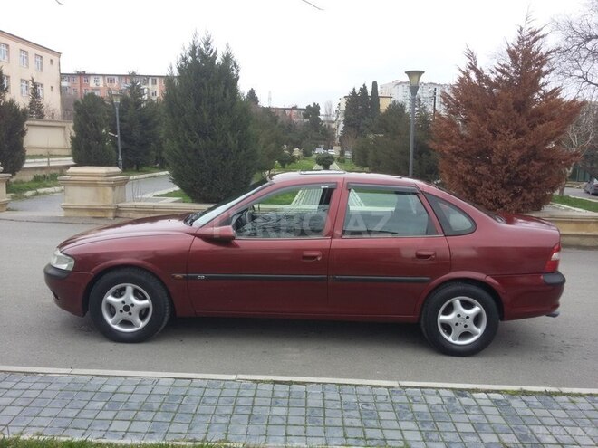 Opel Vectra 1996, 213,682 km - 1.8 l - Bakı