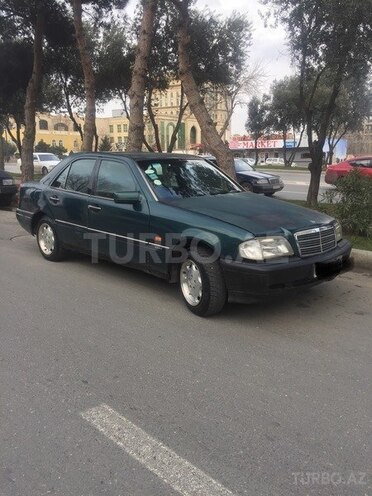Mercedes C 180 1995, 245,000 km - 1.8 l - Bakı