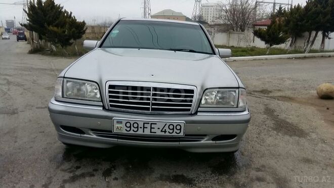 Mercedes C 240 1999, 124,000 km - 2.4 l - Bakı