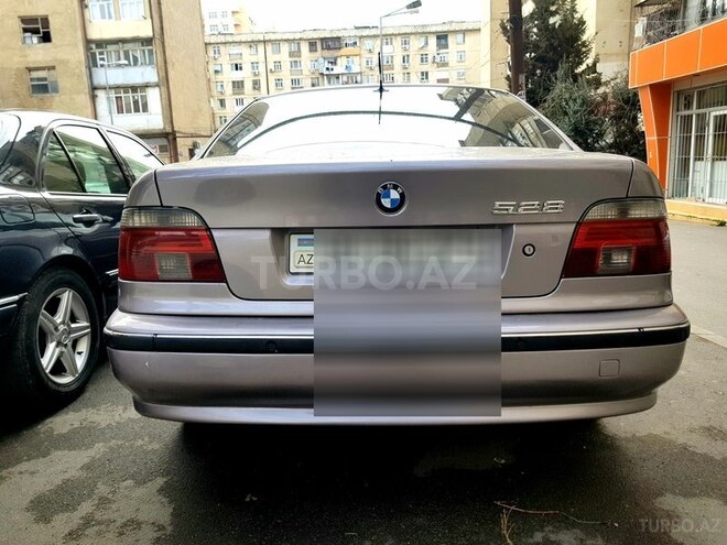 BMW 528 1998, 156,500 km - 2.8 l - Bakı