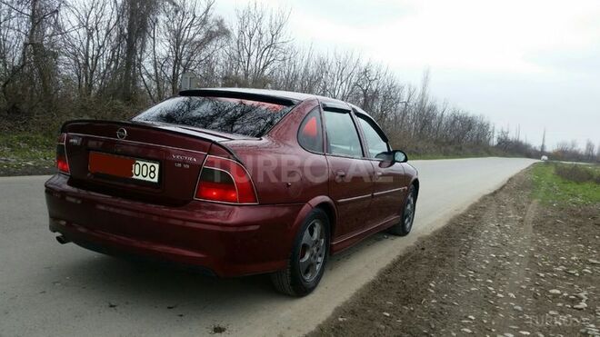 Opel Astra 2000, 256,000 km - 1.6 l - Xaçmaz