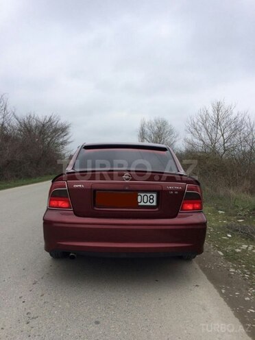 Opel Astra 2000, 256,000 km - 1.6 l - Xaçmaz