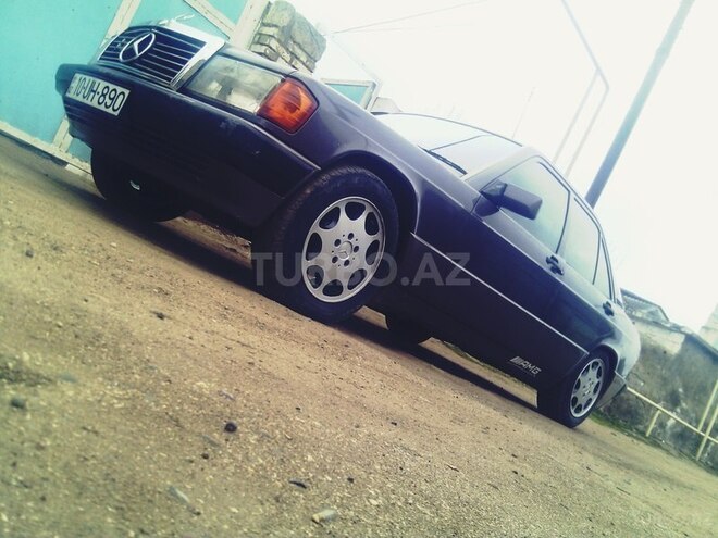Mercedes 190 1992, 250,000 km - 2.0 l - Şirvan