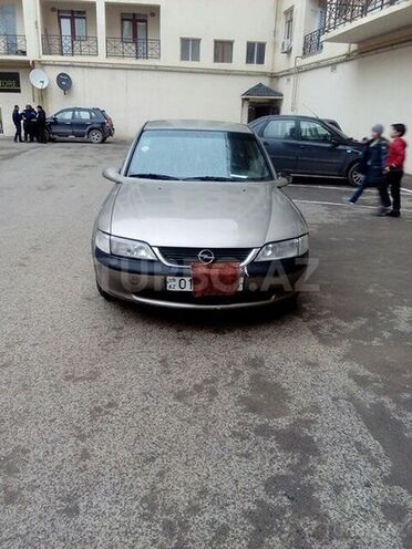 Opel Vectra 1996, 203,000 km - 1.8 l - Bakı