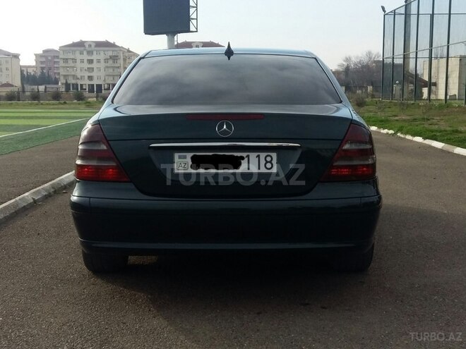 Mercedes E 220 2004, 230,000 km - 2.2 l - Şirvan