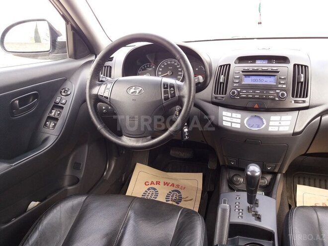 Hyundai Elantra 2009, 140,000 km - 2.0 л - Bakı