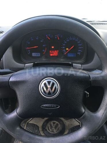 Volkswagen Golf 2002, 250,000 km - 2.0 л - Bakı