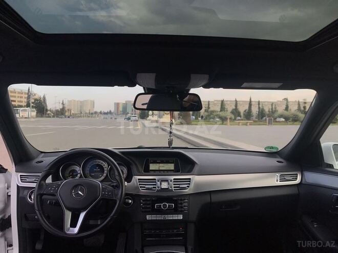 Mercedes E 220 2013, 72,000 km - 2.2 l - Gəncə