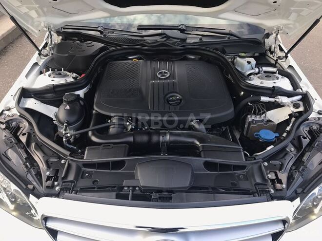 Mercedes E 220 2013, 72,000 km - 2.2 l - Gəncə