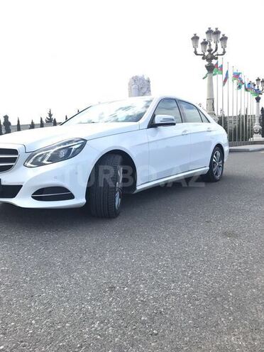 Mercedes E 220 2013, 72,000 km - 2.2 l - Gəncə