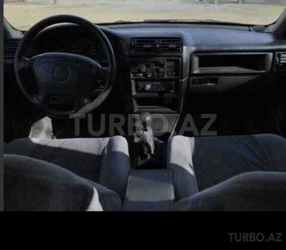 Opel Vectra 1995, 281,740 km - 1.7 л - Bərdə